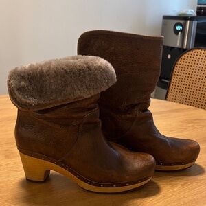 UGG Brown Leather boot with Fur Lining and wooden heel